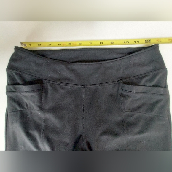 Ladies Black Athleta Full Length Leggings with 4 Pockets Size Small - Picture 4 of 7